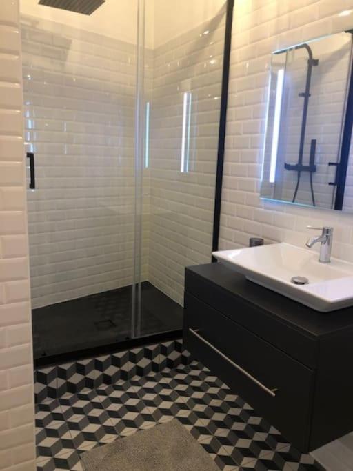 Le T2 Capitole - Hypercentre - Metro - Wifi Apartment Toulouse Luaran gambar